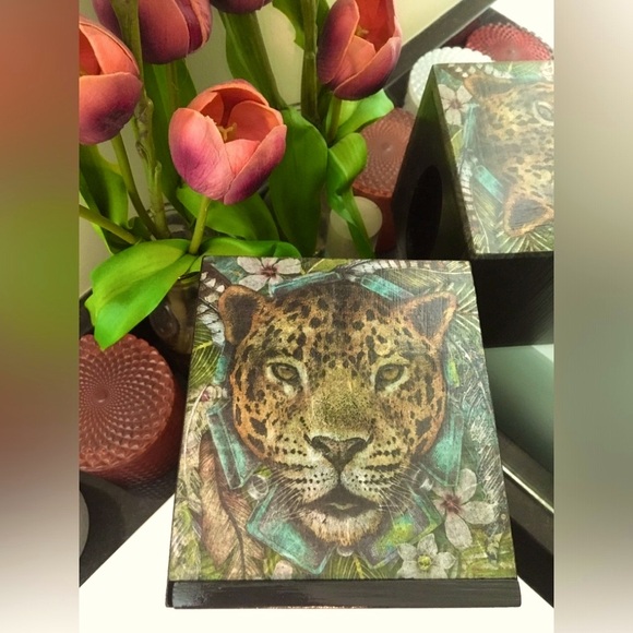 HANDMADE JAGUAR JUNGLE THEMED TISSUE BOX - Picture 14 of 15